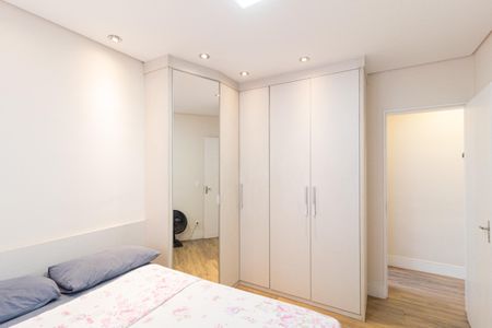 Apartamento à venda com 58m², 2 quartos e 1 vagaQuarto 2