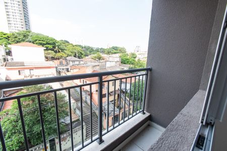 Apartamento à venda com 27m², 1 quarto e sem vaga Apartamento à venda com 27m², 1 quarto e sem vagaVaranda técnica