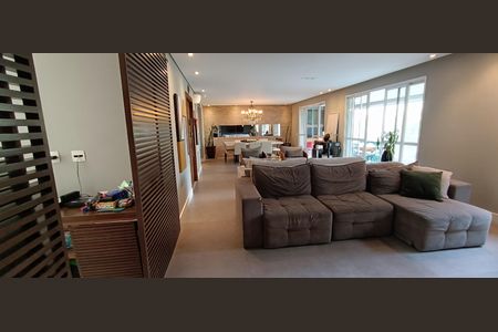 Apartamento à venda com 223m², 3 quartos e 4 vagas Apartamento à venda com 223m², 3 quartos e 4 vagasSala