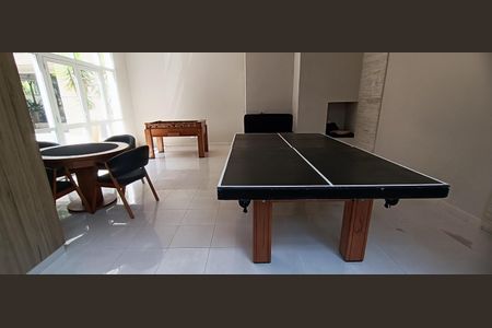 Apartamento à venda com 223m², 3 quartos e 4 vagas Apartamento à venda com 223m², 3 quartos e 4 vagasSala de Jogos