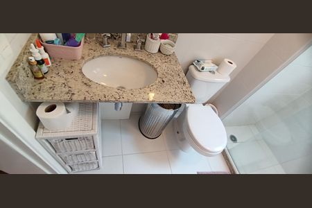 Apartamento à venda com 223m², 3 quartos e 4 vagas Apartamento à venda com 223m², 3 quartos e 4 vagasSuíte 2