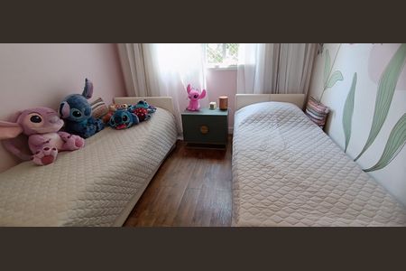 Apartamento à venda com 223m², 3 quartos e 4 vagas Apartamento à venda com 223m², 3 quartos e 4 vagasSuíte 2