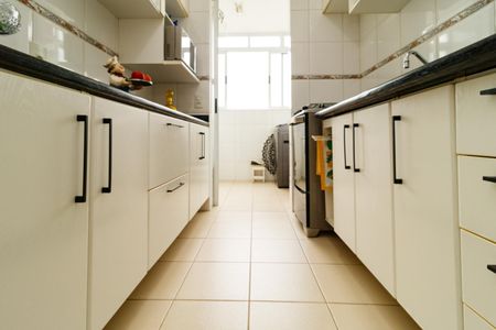 Apartamento à venda com 55m², 2 quartos e 1 vaga Apartamento à venda com 55m², 2 quartos e 1 vagaCozinha