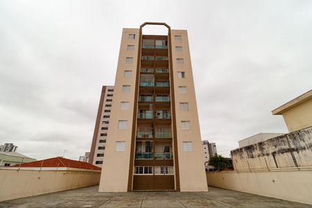 Apartamento à venda com 55m², 2 quartos e 1 vaga Apartamento à venda com 55m², 2 quartos e 1 vagaFachada