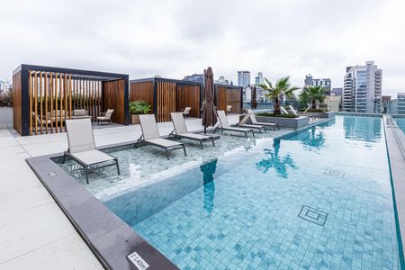 Apartamento à venda com 41m², 1 quarto e 1 vagaÁrea comum - Piscina