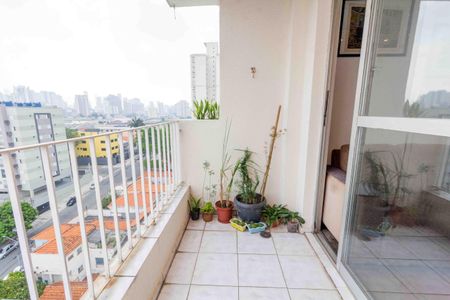 Apartamento à venda com 52m², 3 quartos e 1 vaga Apartamento à venda com 52m², 3 quartos e 1 vagaVaranda