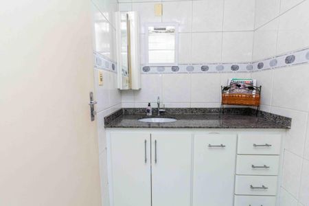 Apartamento à venda com 52m², 3 quartos e 1 vaga Apartamento à venda com 52m², 3 quartos e 1 vagaBanheiro