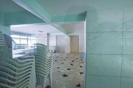 Apartamento à venda com 68m², 2 quartos e sem vagaÁrea comum