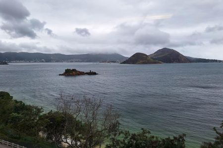 Apartamento à venda com 321m², 4 quartos e 3 vagas Apartamento à venda com 321m², 4 quartos e 3 vagasSuíte 4