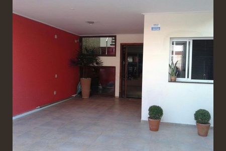 Casa à venda com 298m², 4 quartos e 3 vagas