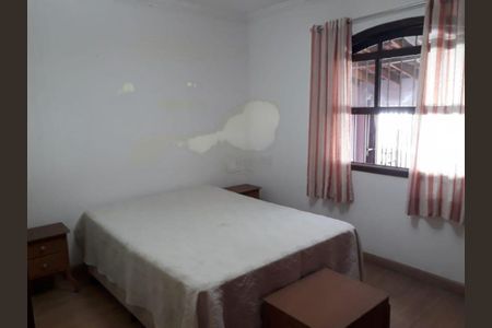 Casa à venda com 200m², 2 quartos e 3 vagas