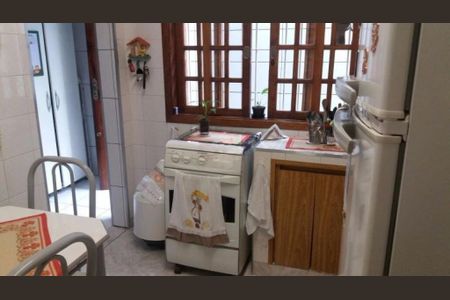 Casa à venda com 65m², 1 quarto e sem vaga
