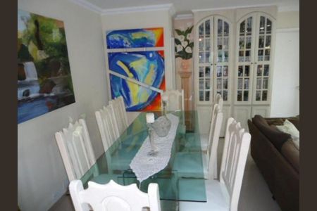 Apartamento à venda com 180m², 3 quartos e 3 vagas