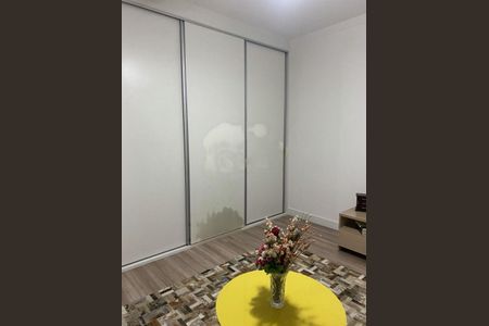 Casa à venda com 115m², 3 quartos e 2 vagas