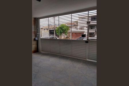 Casa à venda com 185m², 3 quartos e 2 vagas