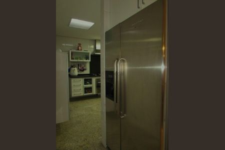 Apartamento à venda com 141m², 3 quartos e 3 vagas