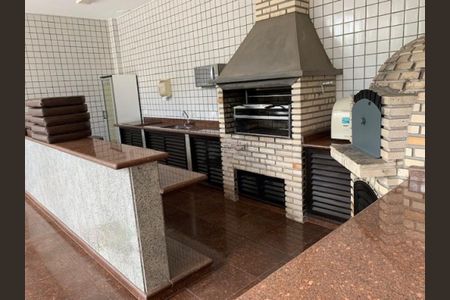 Apartamento à venda com 226m², 4 quartos e 4 vagas