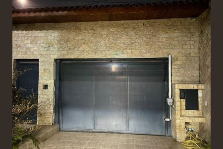 Casa à venda com 411m², 4 quartos e 5 vagas