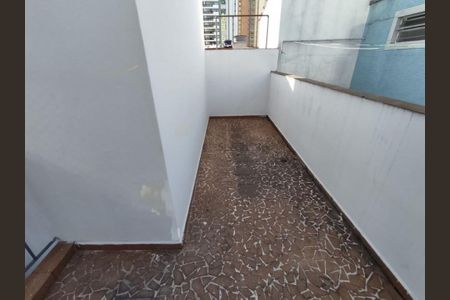 Casa à venda com 220m², 3 quartos e 1 vaga