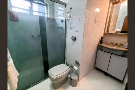 Casa à venda com 220m², 3 quartos e 1 vaga