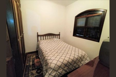 Casa à venda com 220m², 3 quartos e 1 vaga
