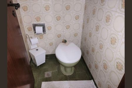 Casa à venda com 220m², 3 quartos e 1 vaga