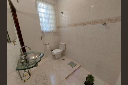 Casa à venda com 200m², 3 quartos e 1 vaga
