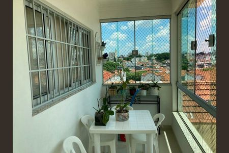 Casa à venda com 223m², 4 quartos e 2 vagas