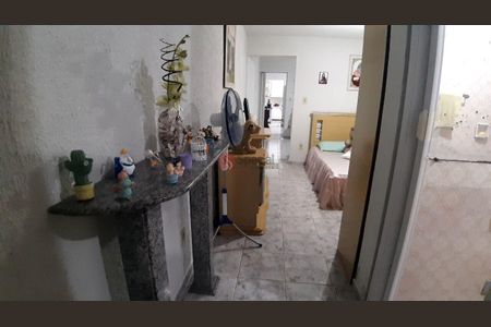 Casa à venda com 116m², 2 quartos e 5 vagas