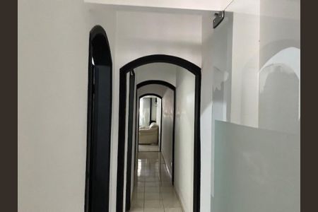 Casa à venda com 180m², 4 quartos e 3 vagas