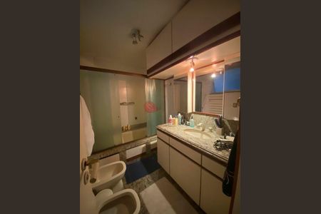 Apartamento à venda com 200m², 4 quartos e 5 vagas