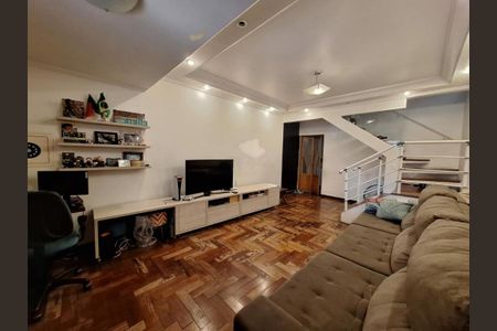 Casa à venda com 180m², 2 quartos e 2 vagas