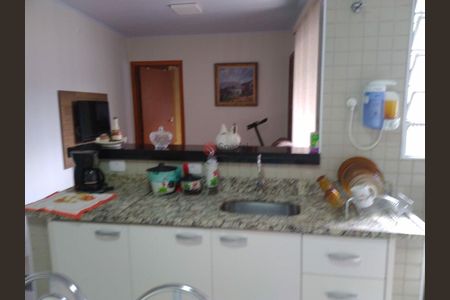 Casa à venda com 186m², 2 quartos e sem vaga