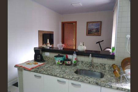 Casa à venda com 186m², 2 quartos e sem vaga