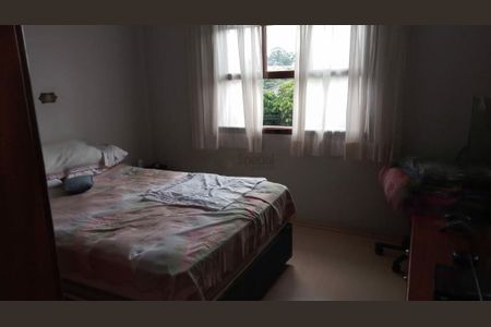 Casa à venda com 153m², 3 quartos e 2 vagas