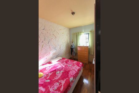 Casa à venda com 161m², 3 quartos e 2 vagas Casa à venda com 161m², 3 quartos e 2 vagasQuarto