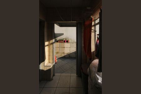 Casa à venda com 161m², 3 quartos e 2 vagas Casa à venda com 161m², 3 quartos e 2 vagasÁrea de Serviço