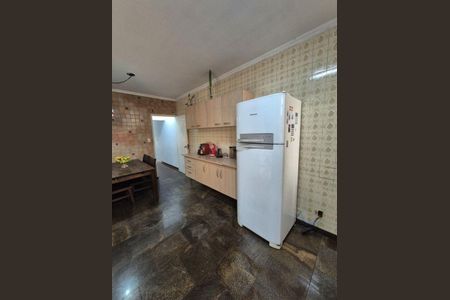 Casa à venda com 182m², 3 quartos e 2 vagas