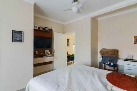 Casa à venda com 230m², 2 quartos e 4 vagas Casa à venda com 230m², 2 quartos e 4 vagasSuíte