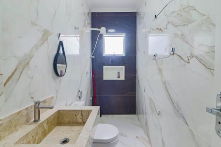 Casa à venda com 230m², 2 quartos e 4 vagas Casa à venda com 230m², 2 quartos e 4 vagasBanheiro