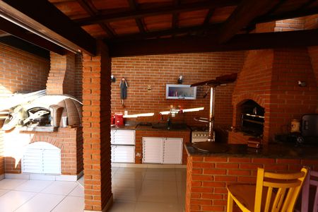 Casa à venda com 300m², 3 quartos e 3 vagasChurrasqueira