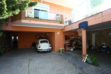 Casa à venda com 300m², 3 quartos e 3 vagasGaragem