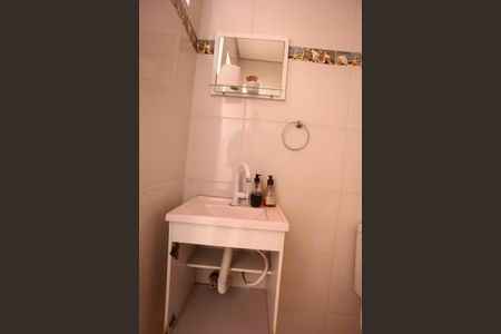 Casa à venda com 300m², 3 quartos e 3 vagasBanheiro de Serviço