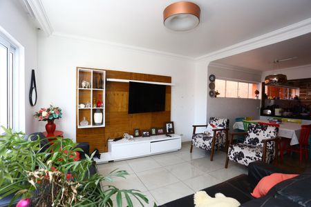 Casa à venda com 300m², 3 quartos e 3 vagassala 3