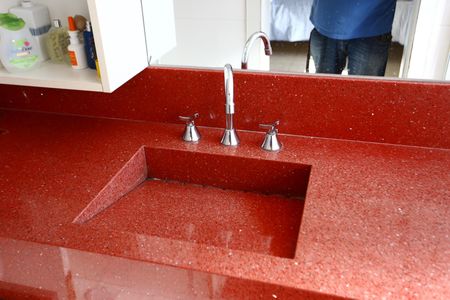 Casa à venda com 300m², 3 quartos e 3 vagasBanheiro da Suíte 1