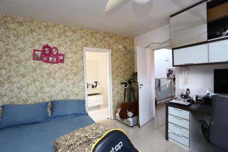 Casa à venda com 300m², 3 quartos e 3 vagasEscritório