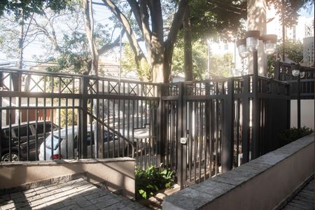 Apartamento à venda com 75m², 3 quartos e 2 vagasEntrada