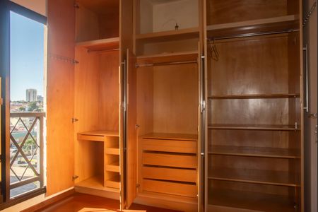 Apartamento à venda com 75m², 3 quartos e 2 vagasSuíte