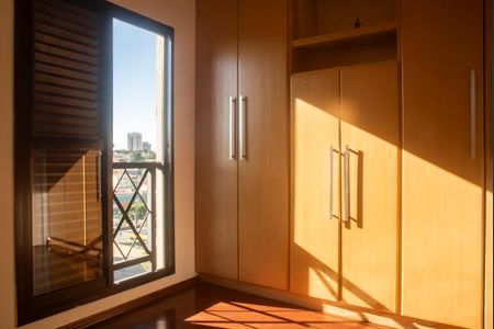 Apartamento à venda com 75m², 3 quartos e 2 vagasSuíte