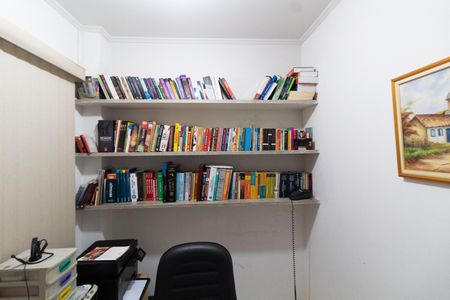 Casa à venda com 140m², 3 quartos e 2 vagas Casa à venda com 140m², 3 quartos e 2 vagasEscritório
